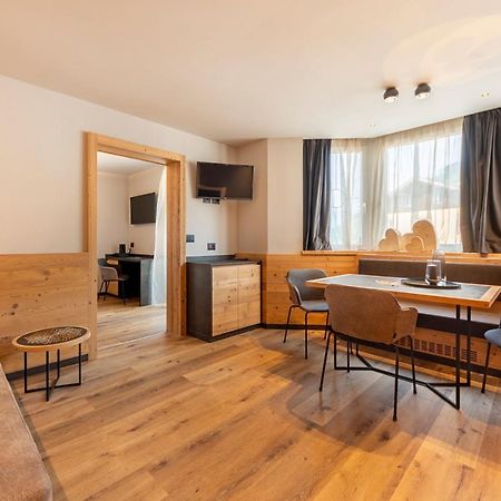 Suite Del Podesta' Moena Buitenkant foto